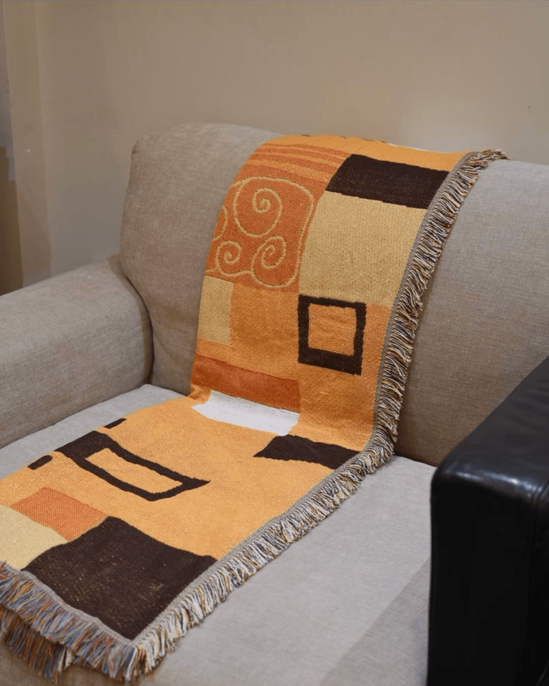 Hello Pepper - Golden Embrace Throw - Hello Pepper