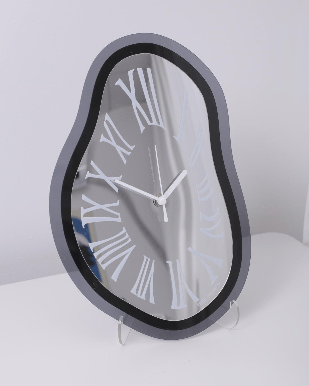 Black translucent 3-layer acrylic melting clock silent movement Hello Pepper