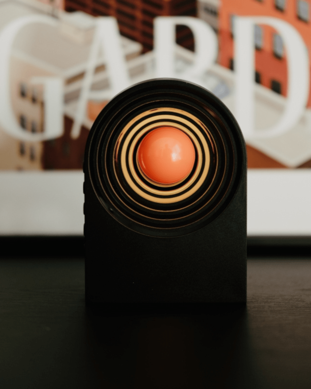 ZAN DESIGN - Dopamine White Noise Speaker - Hello Pepper